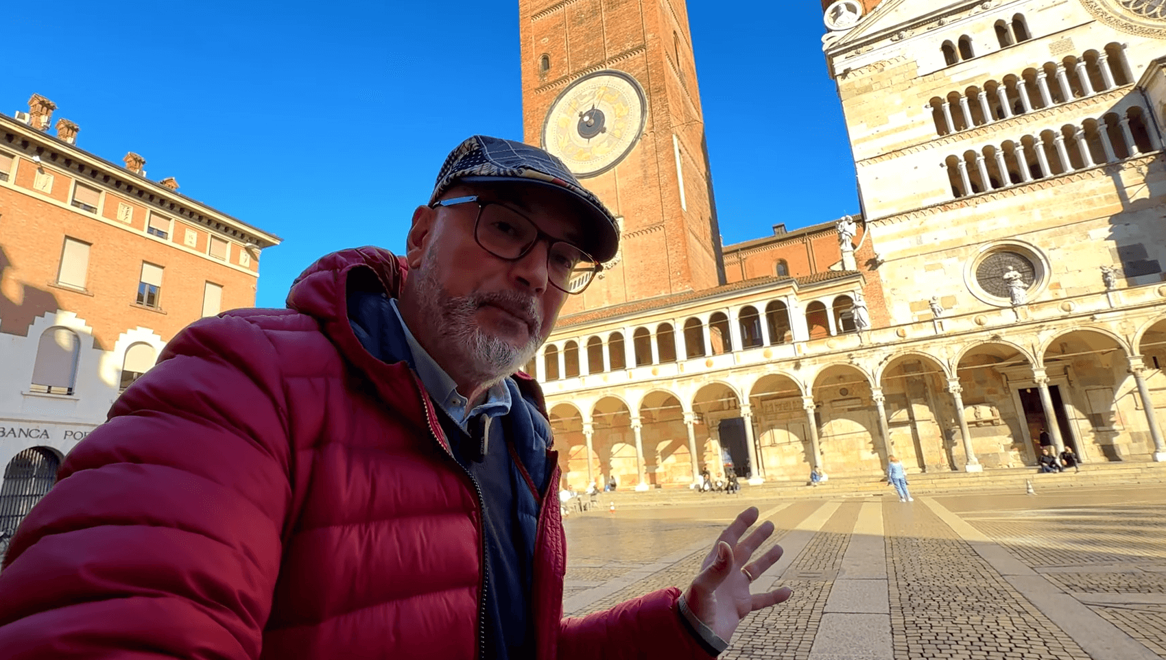 Stefano Cantiero - Ti porto io - in visita alla Rivoltini di Cremona